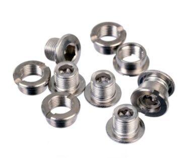 First 8,5 mm skrūve un 7,5 mm uzgrieznis